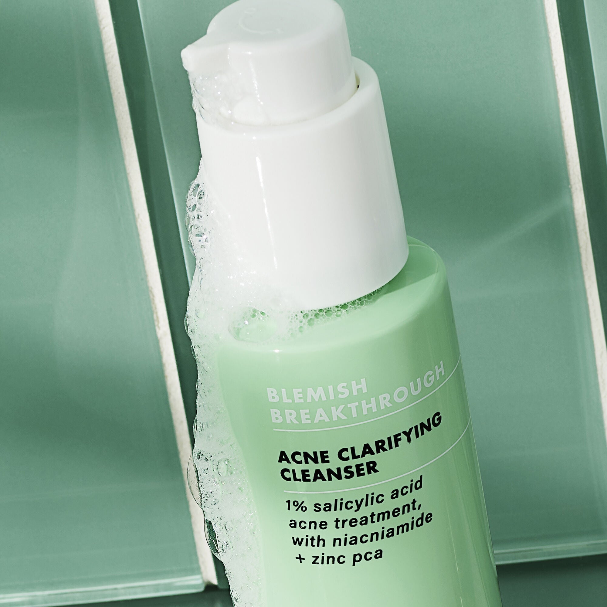 Blemish Breakthrough Acne Clarifying Cleanser